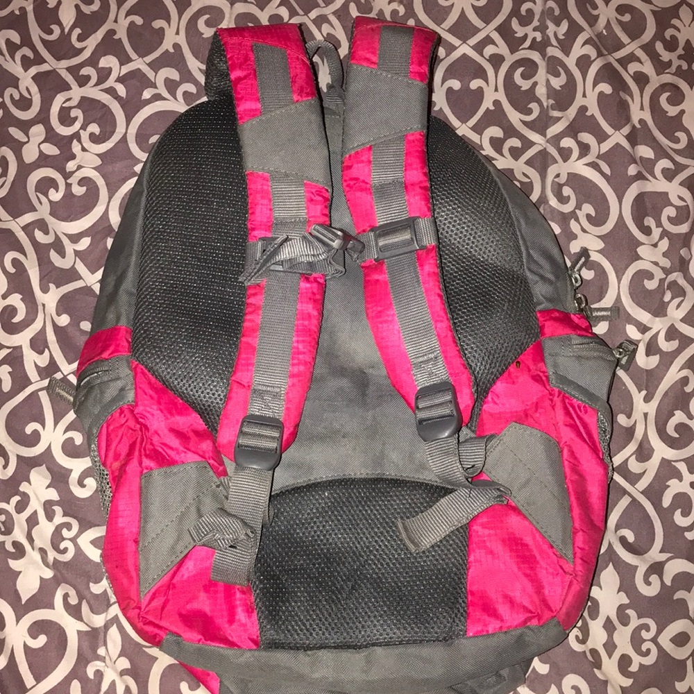 Outdoor backpack - Picture 2 of 4